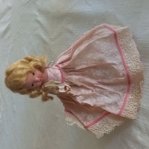 Collectible Vintage Storybook Nancy Ann Bisque Doll Blonde Frozen Legs AS IS - Picture 2 of 15